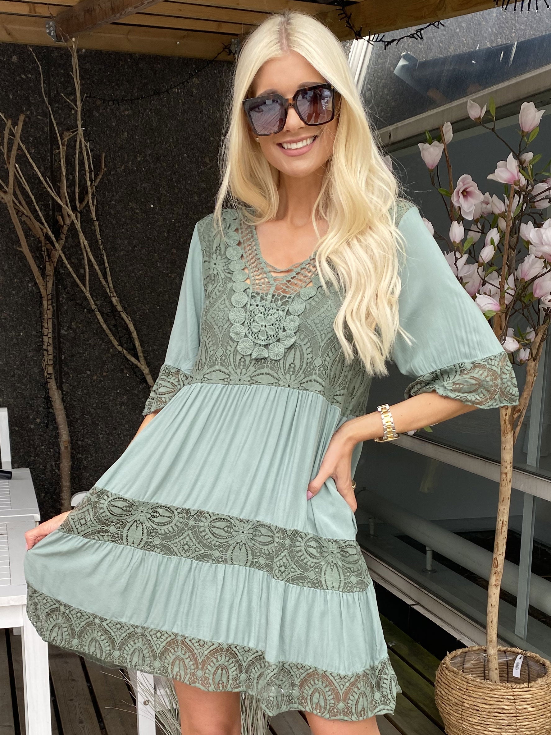 Sasia - Sommarklänning med spets